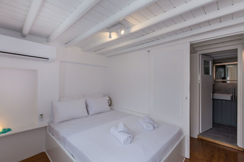 Seablue Villas