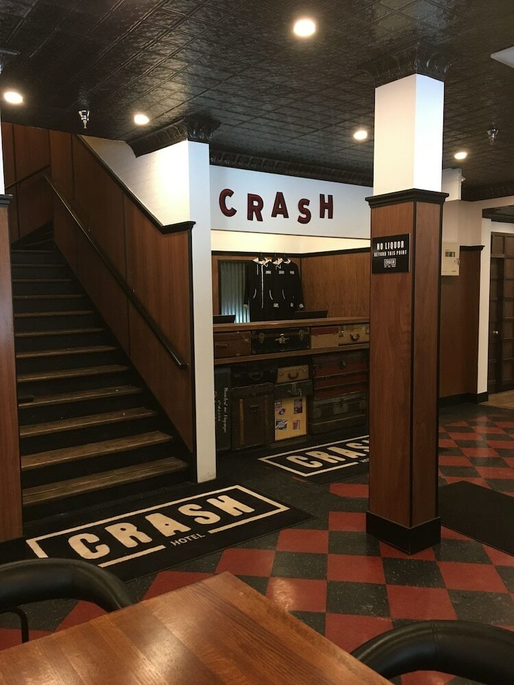 Crash Hotel Downtown Edmonton