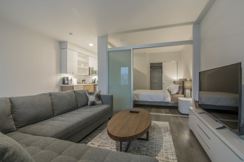 Domicile Suites At Mark On 8th