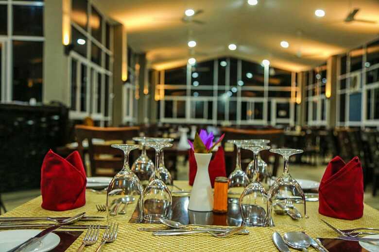 Hotel Oak Ray Elephant Lake