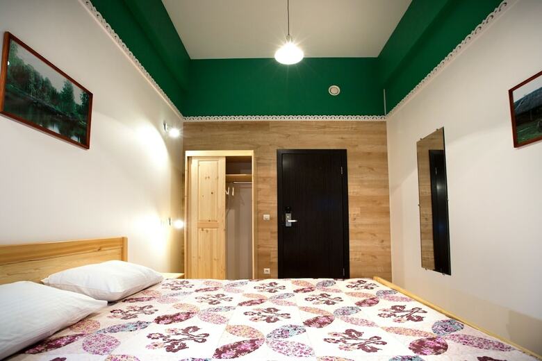 Hostal Mother Russia