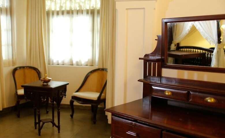 Hotel Sanctuary Lodge