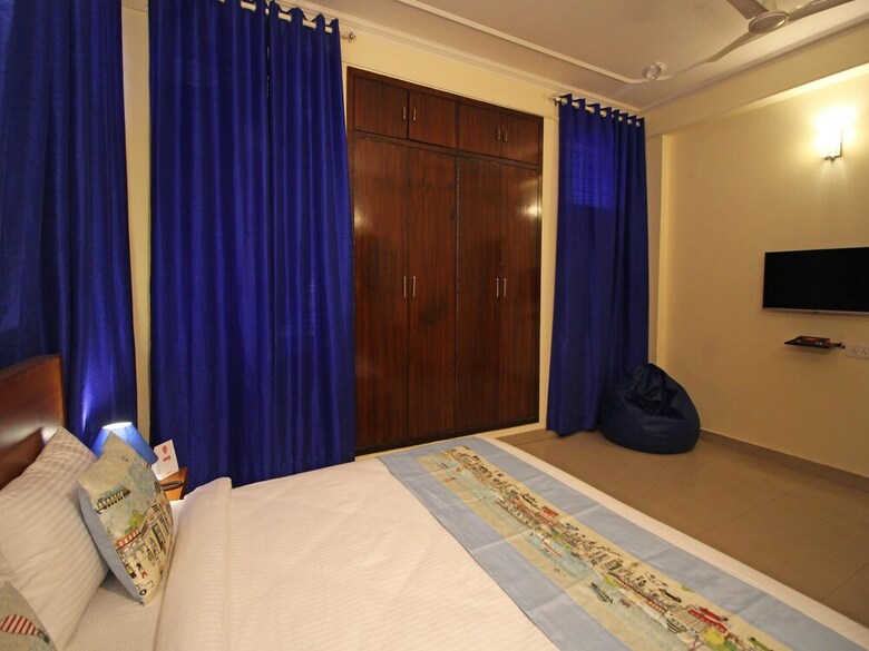 Hotel Oyo Flagship 140 Noida Expressway Boulevard