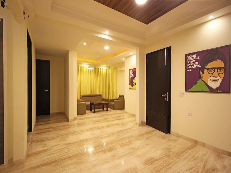 Hotel Oyo Flagship 511 Sohna Road Omaxe Mall
