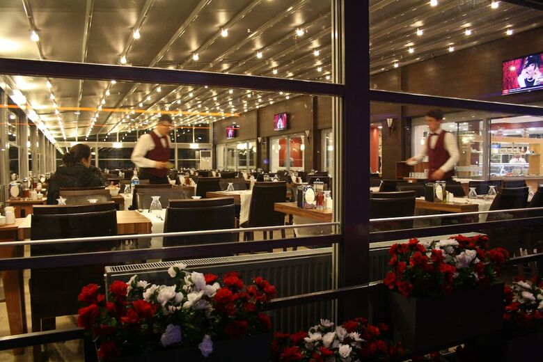 Hotel Yeni Truva Otel