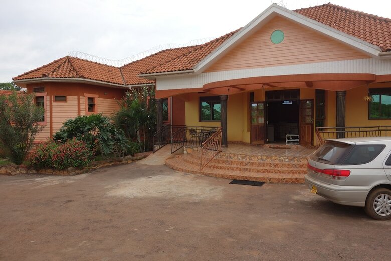 Impala Suites Hotel
