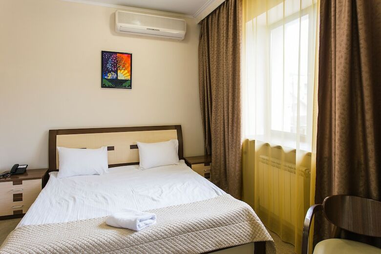 Hotel Alma