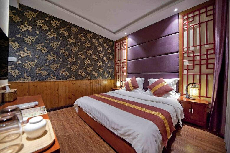 Hostal Parkside Hostel