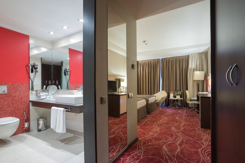 Hotel Ramada By Wyndham Sibiu