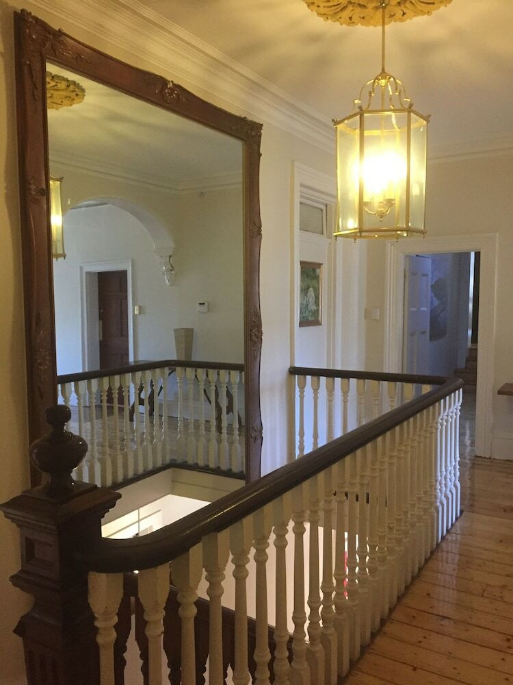 Hotel Claremont House