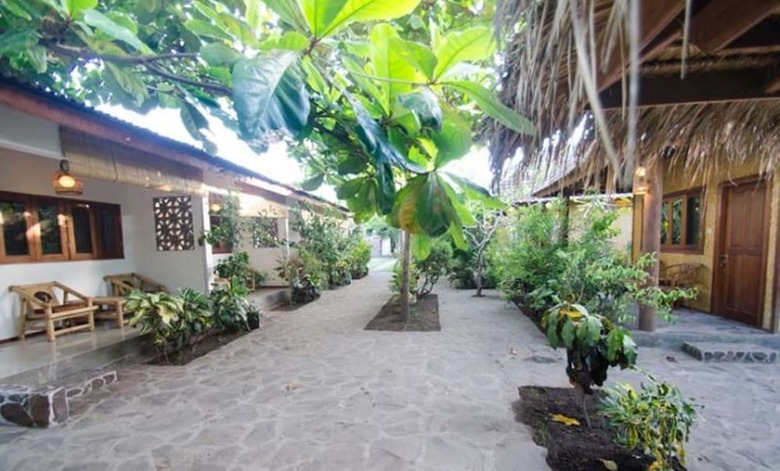 Hotel Si Pitung Village
