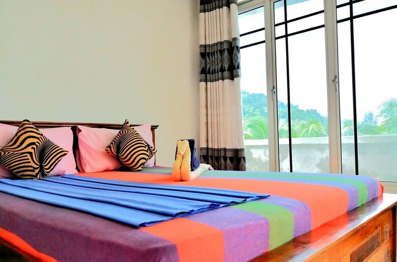 Hotel Kandyan Holiday Center