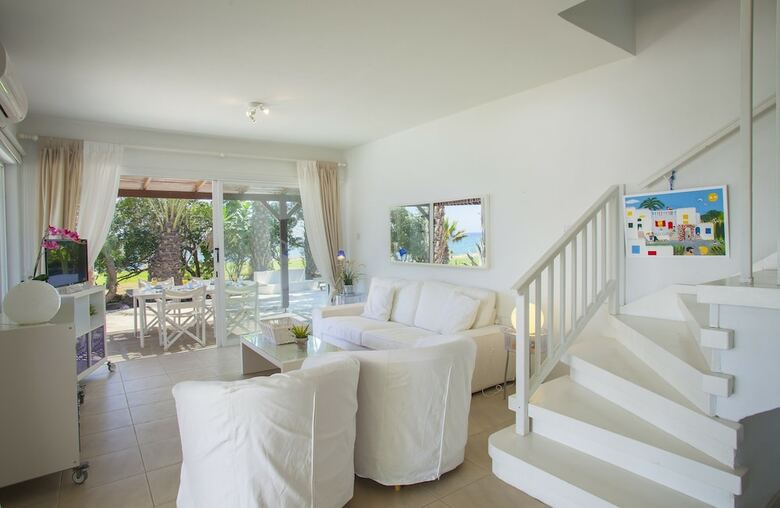 Napa Beachfront Villa