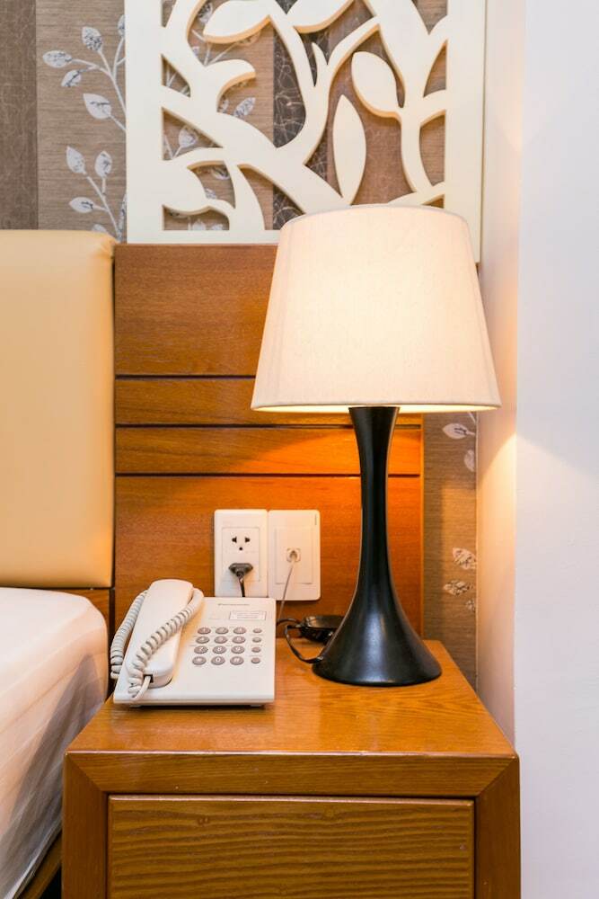 Symphony Hotel