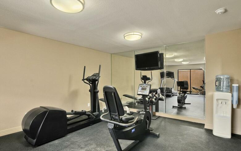 Hotel Ramada By Wyndham Houston Intercontinental Airport South
