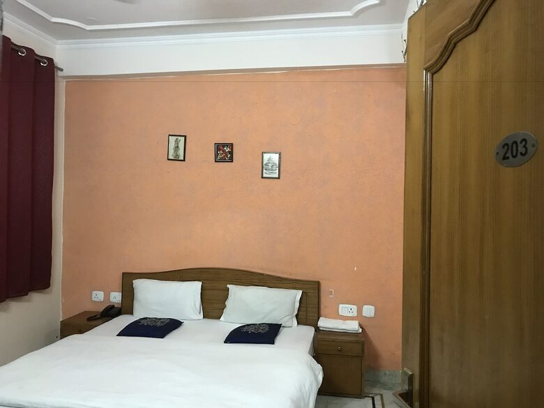 Hotel The Residencia Inn