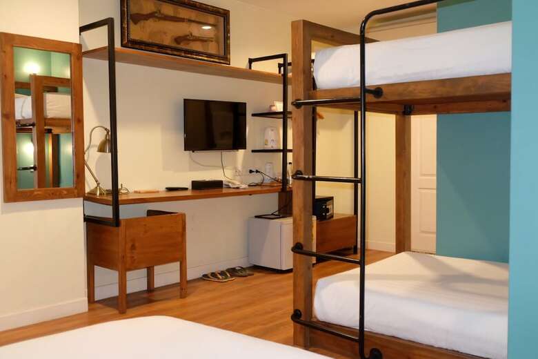 Hotel Siri Poshtel Bangkok