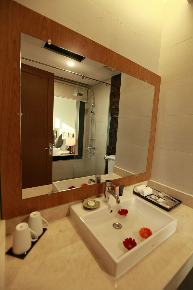 Muong Thanh Grand Con Cuong Hotel