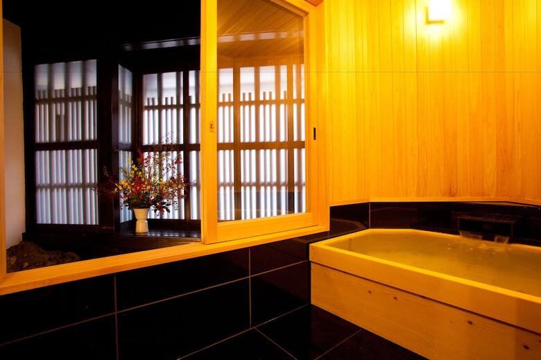 Campton Kyoto Nishijin 9/ Arima 10