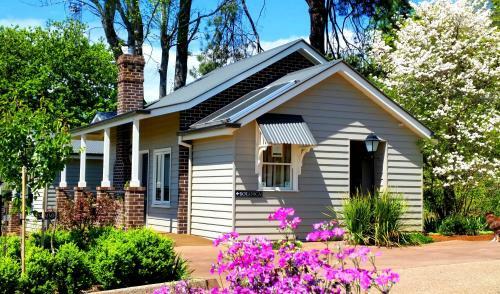 Hostal Marysville Garden Cottages