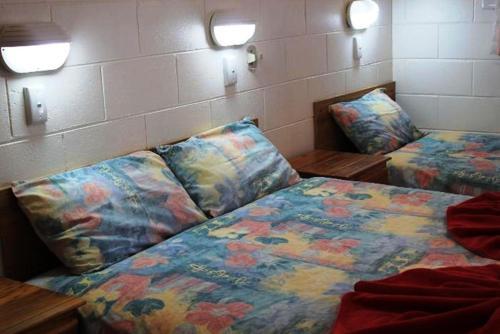 Peak Hill Golden Peak Budget Motel