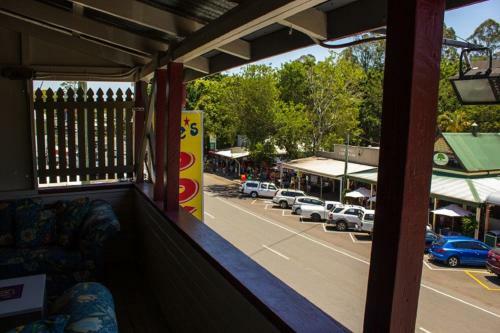 Joes Waterhole Hotel