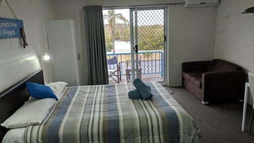Harrington Village Motel