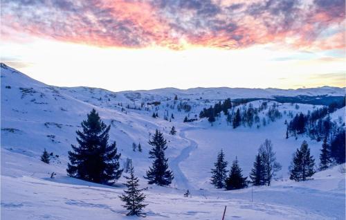 Holiday Home Otta Gr�haugen
