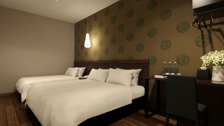 The Square Hotel