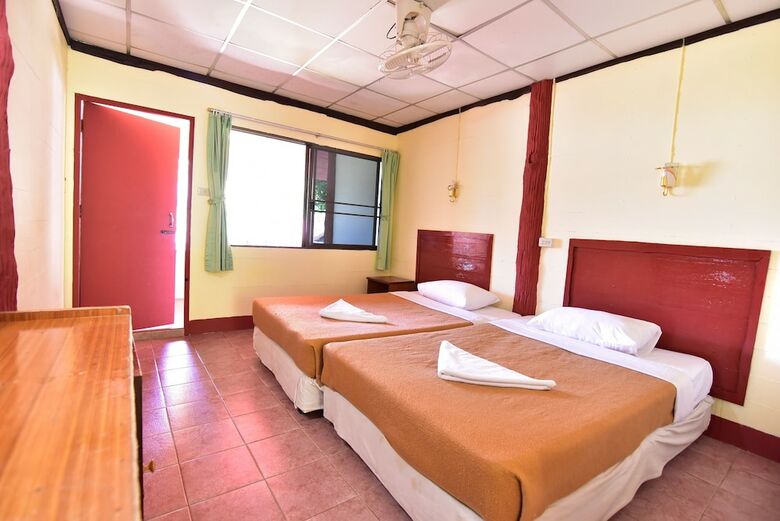 Hotel Koh Ngai Resort Trang