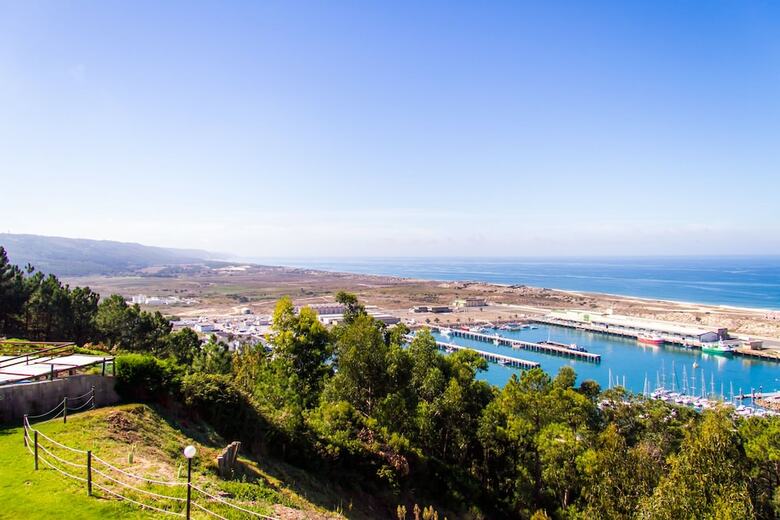 Liiiving In Nazare - Bay View Villas