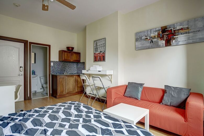 Apartamentos Destination Stays Montreal Downtown