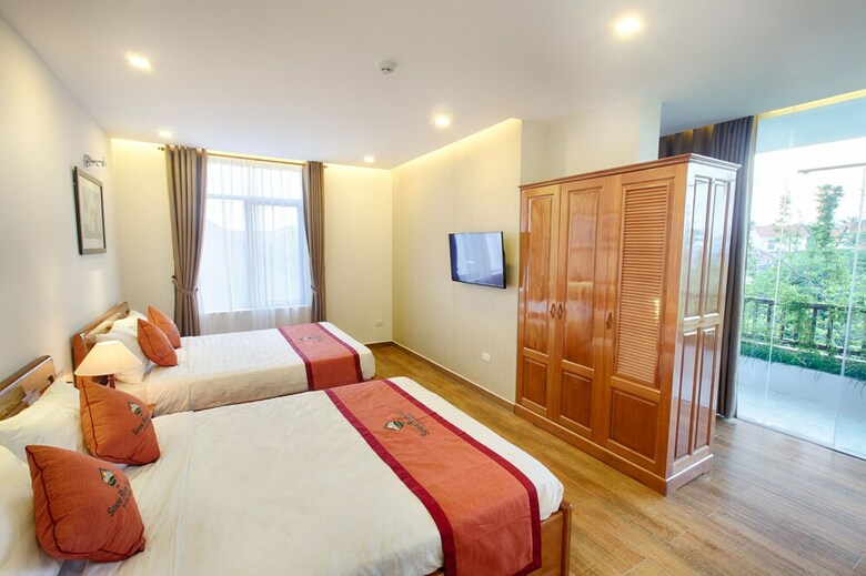 Hotel Serene River Villa