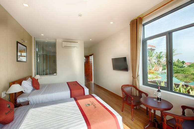 Hotel Serene River Villa