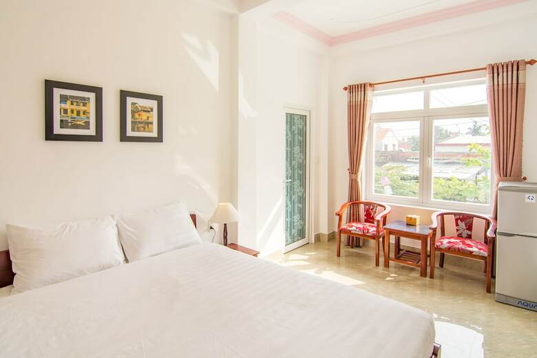 Hotel Hung Do Beach Homestay