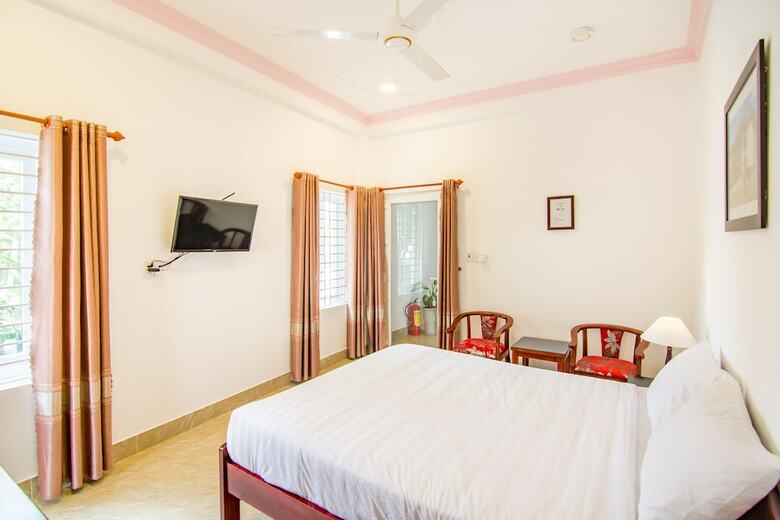 Hotel Hung Do Beach Homestay