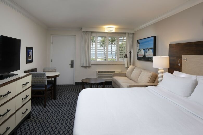 Hotel Sanibel Island Beach Resort