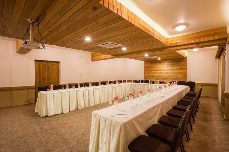 Hotel Pokhara Batika