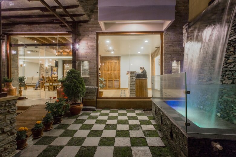 Hotel Pokhara Batika