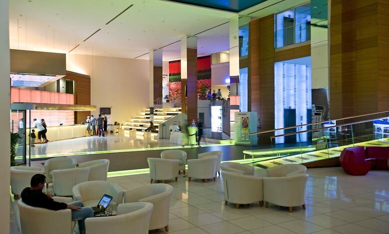 Hotel Amara Centro Resort - All Inclusive