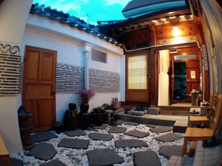 Hotel Bukchon Guesthouse