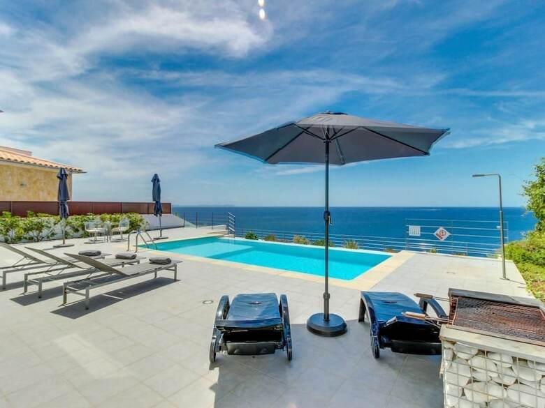 Villa Azul