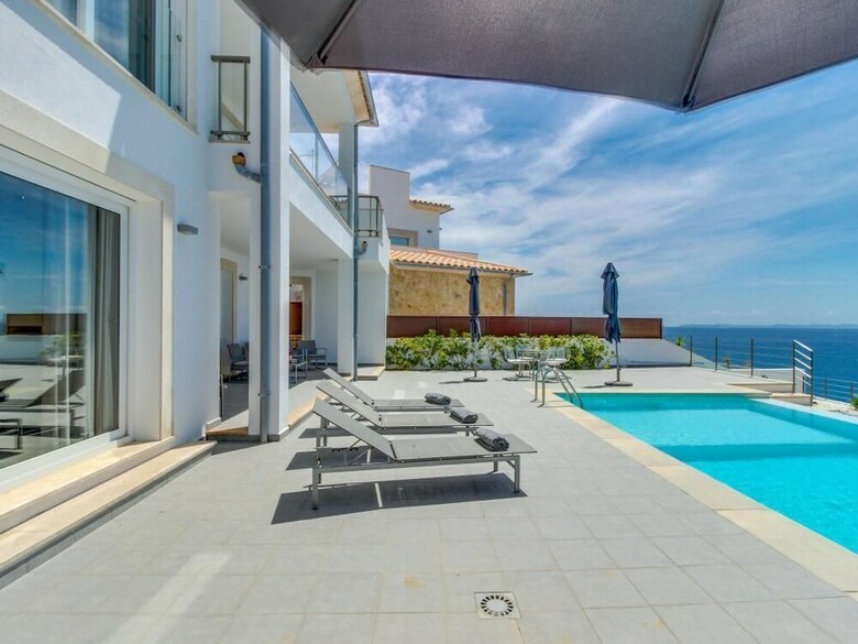 Villa Azul
