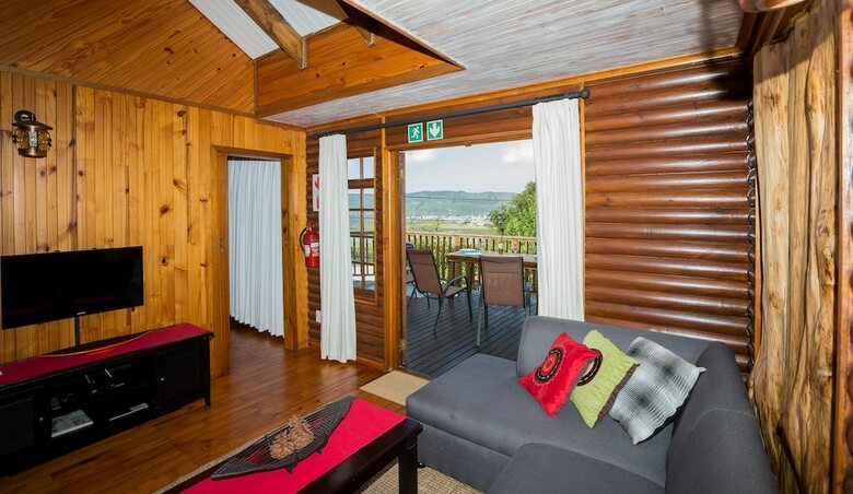 Big Tree House Lodge