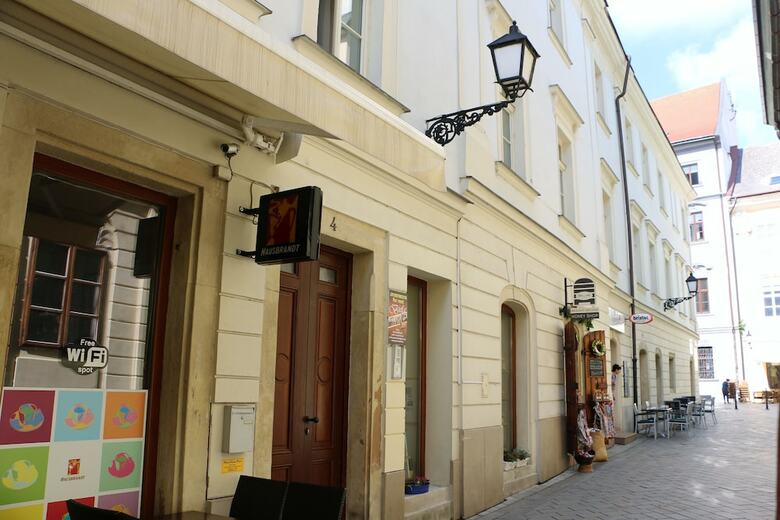 Central Apartmany Biela Street