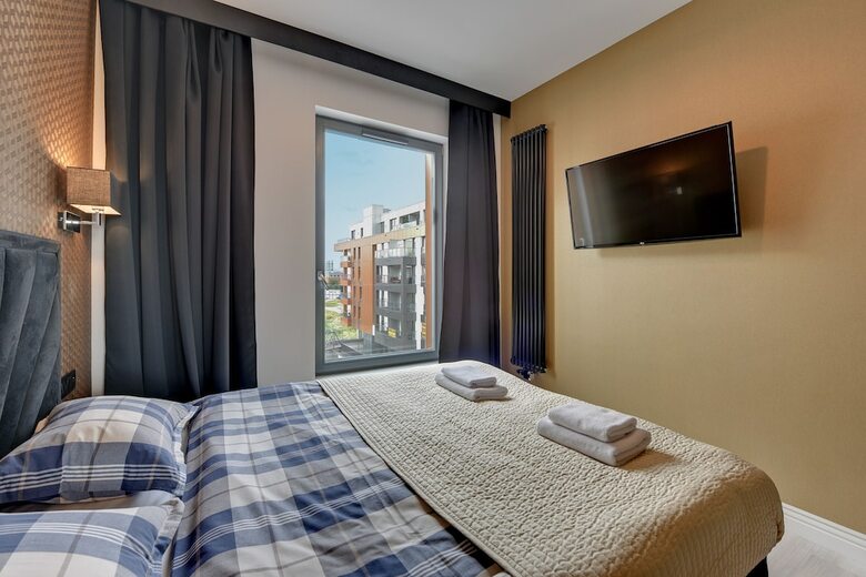 Blue Mandarin Apartments