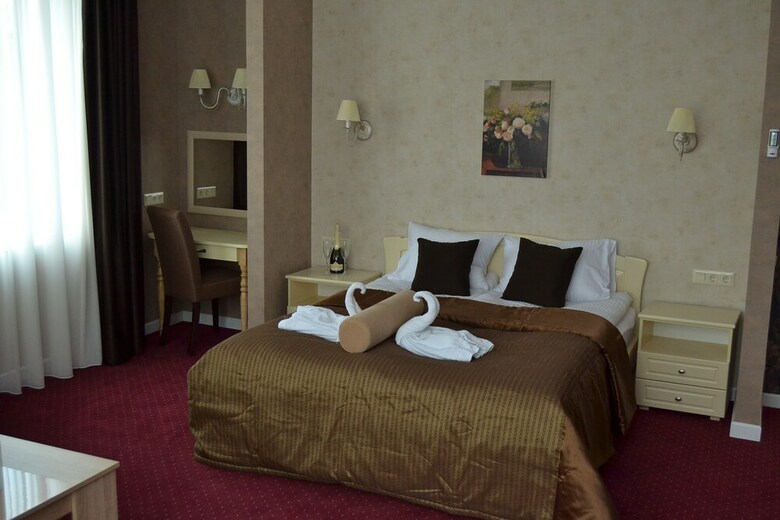 Ajur Hotel