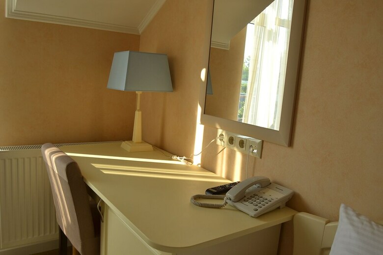 Ajur Hotel
