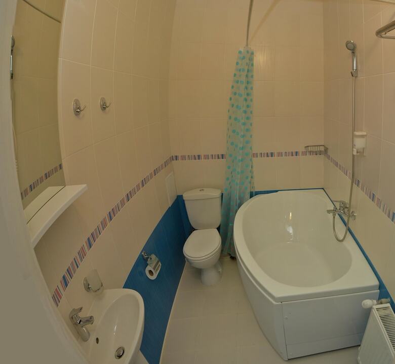 Ajur Hotel