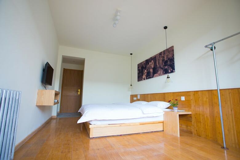 Hostal Travelling With Hostel South Gate